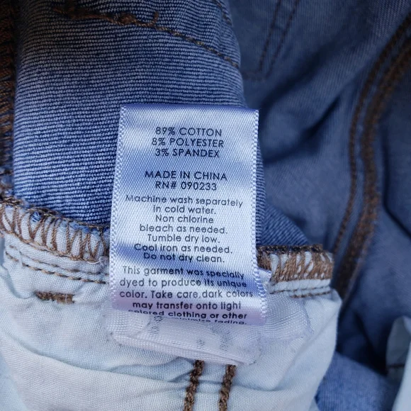 Pacsun Super Stretch Shortie (27) - Picture 8 of 8